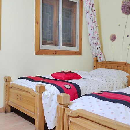 老门客栈 Hotell Yangshuo Exteriör bild