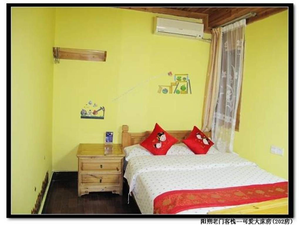 老门客栈 Hotell Yangshuo Exteriör bild
